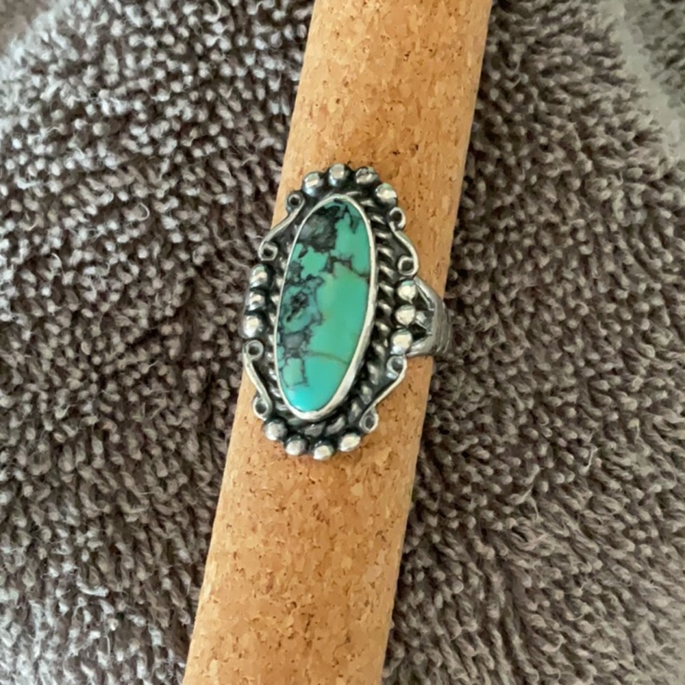 Turquoise Silver Ring - Picture 4 of 4